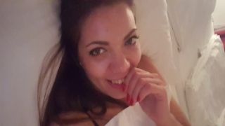 Insatiable bitch is pleased with sex equipment and vibrator